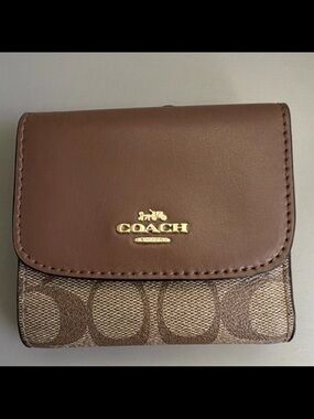 Coach Brown Signature Trifold Wallet with Gold Logo